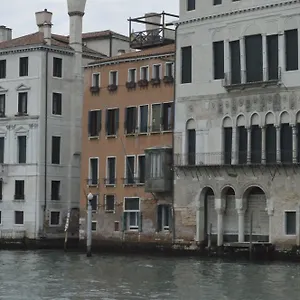 Pensión Locanda Leon Bianco On The Grand Canal, Venecia